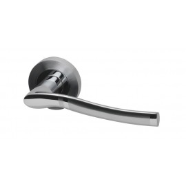 Sailsbury dual finish lever door handles on round rose